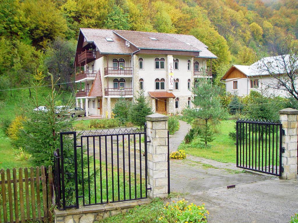 Pension Casa Alba Slanic Moldova Luaran gambar